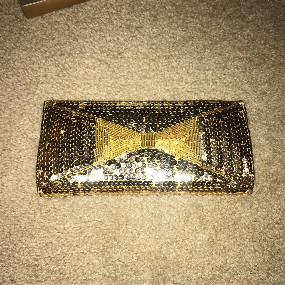 Vintage La Regale handmade sequin clutch